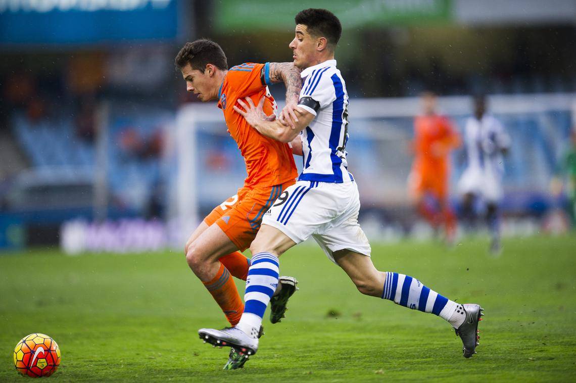 包含今晨葡超焦点战，金州勇士门线救险，压力陡增，训练强度明显提升的词条