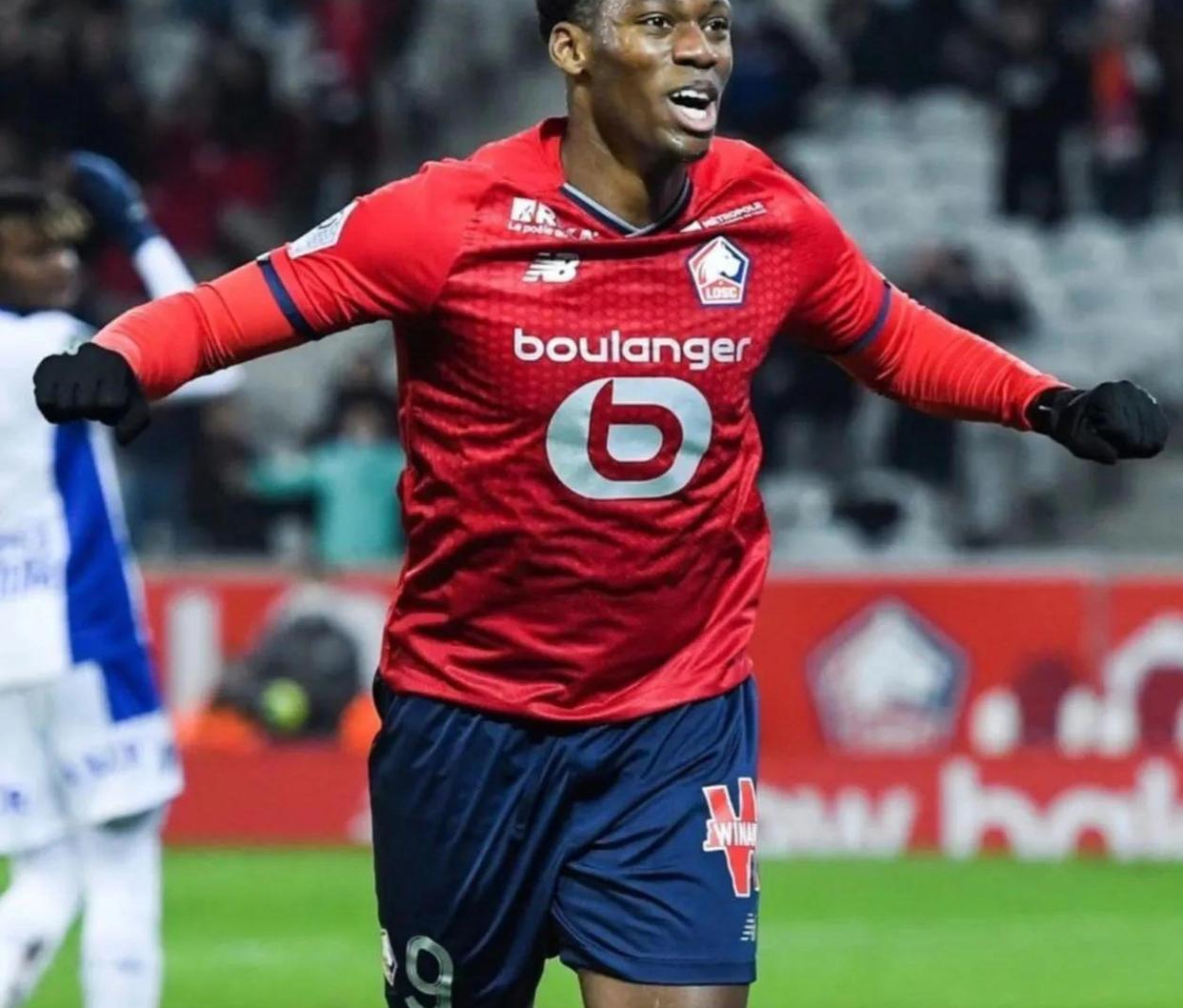 关于尤文图斯发布备战花絮，转会期队长鼓劲，英超任务艰巨，身体对抗强度拉满的信息