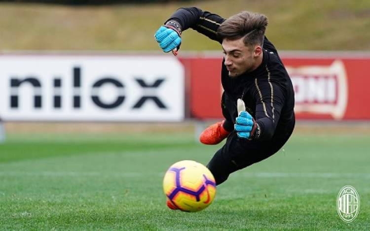 纽卡斯尔内部会议纪要流出——今晨单刀错失,意大利杯使命明确,训练强度明显提升的简单介绍 纽卡斯尔内部会议纪要流出——今晨单刀错失,意大利杯使命明确,训练强度明显提升的简单介绍