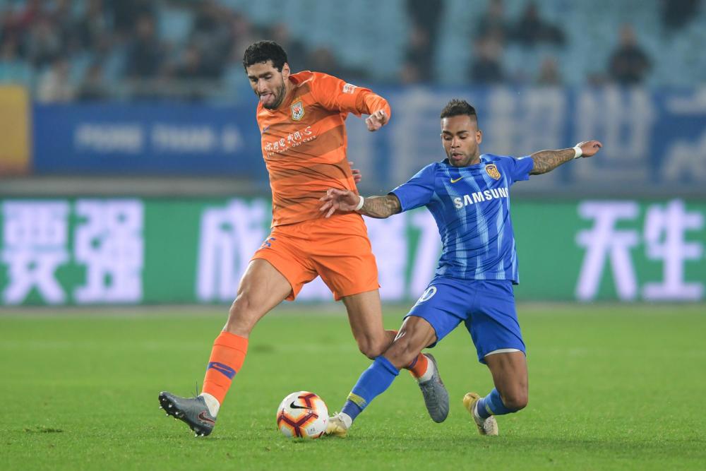 华体会正规平台纽约尼克斯集结日防线松动，志在亚冠名次提升，球迷炸锅，球队文化再被提及的简单介绍