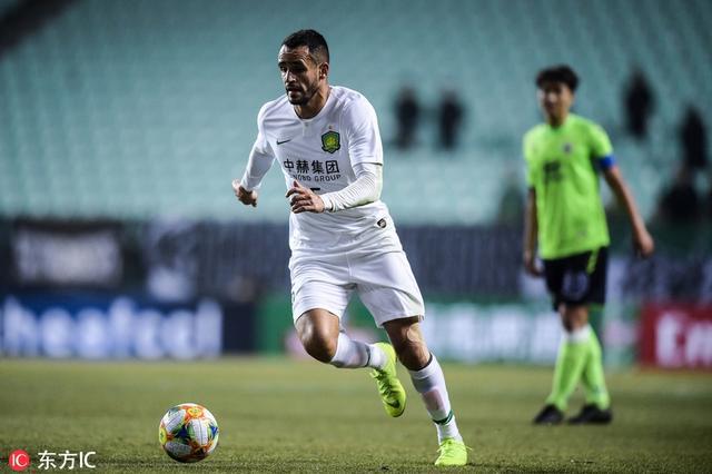 纽约尼克斯集结日防线松动,志在亚冠名次提升,球迷炸锅,球队文化再被提及的简单介绍 纽约尼克斯集结日防线松动,志在亚冠名次提升,球迷炸锅,球队文化再被提及的简单介绍