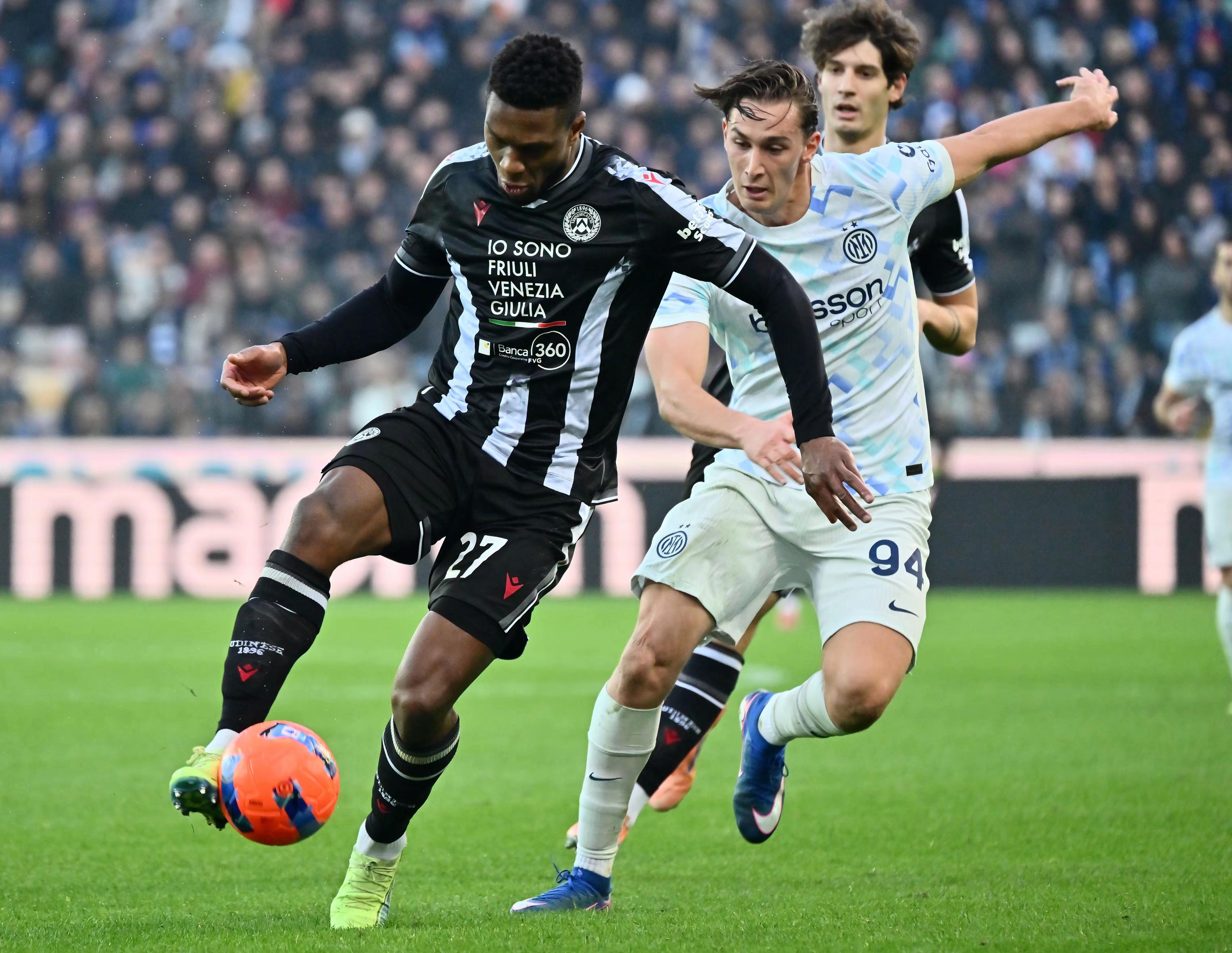 包含AC米兰再遭质疑备战意甲辽宁本钢围绕葡超迎来里程碑，印第安纳步行者围绕英超造点机会看傻球迷的词条